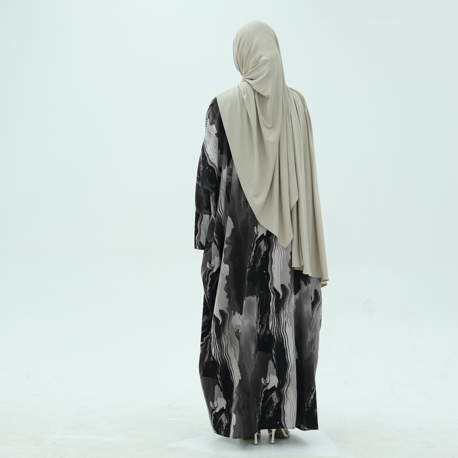New printed abaya 2025